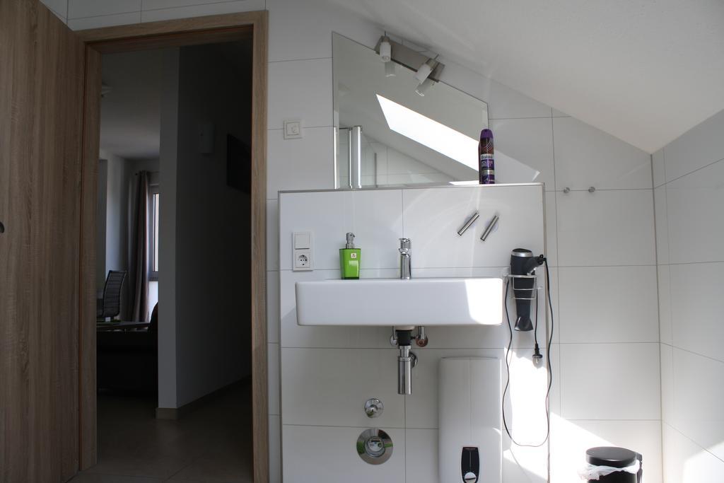 Cloud 7 Apartman Heinsberg  Szoba fotó